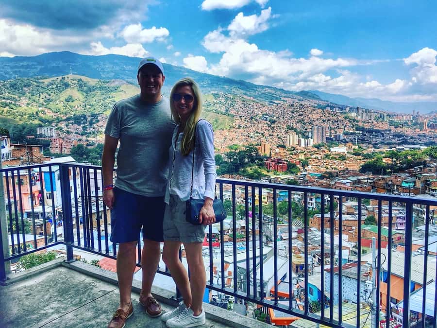 Medellín: Comuna 13, Cable Cars and Botero Statues Tour - Should you book it?