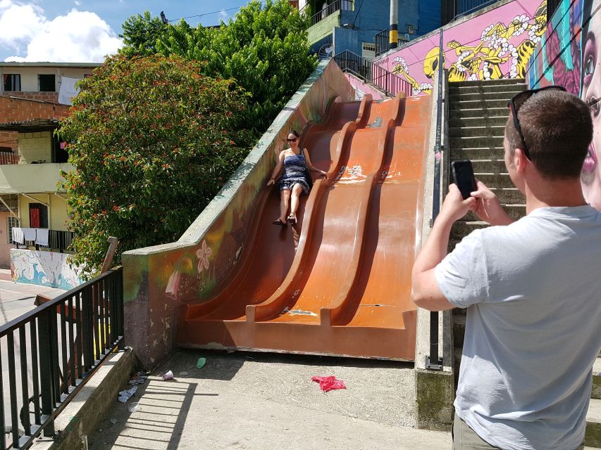 Medellín: Comuna 13, Cable Cars and Botero Statues Tour - What I like most, and what I would change