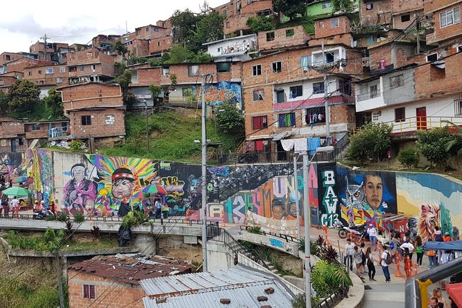 Medellín & Comuna 13 Private Tour - What a Private Tour Changes