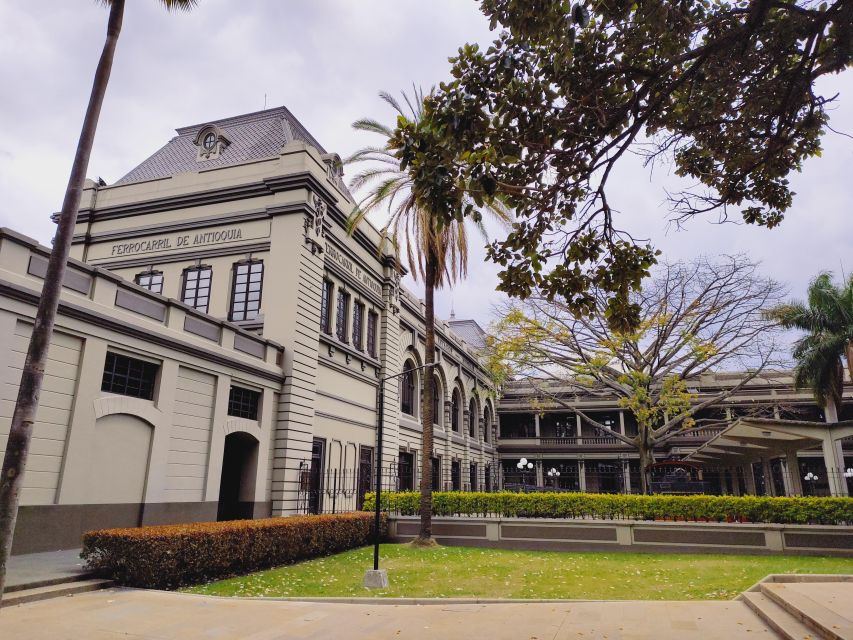 Medellin downtown: History and culture through fun stories - Starting at Alpujarra and the old Train Station