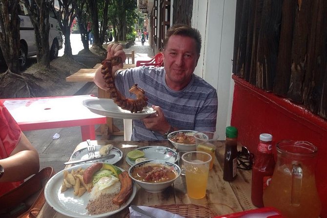 Medellín Food Tour - Stop two: Sabaneta’s square and Colombian sweets