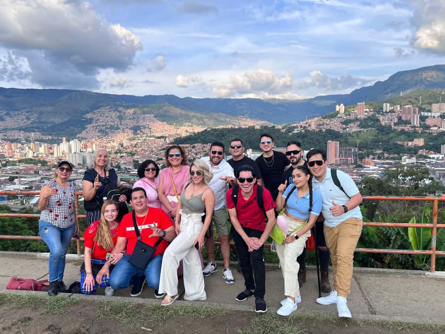 Medellin: Full Day Guided City Highlights Tour - Parques del Río and public space in the city