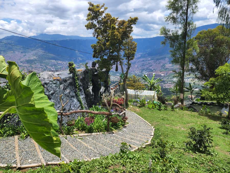 Medellin: Glamping Spa and coffee tour Experience - What the $116 price means