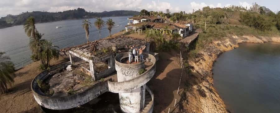 Medellin: Guatapé Day Trip & Boat to Pablo Escobar's Estate - The unusual ride to Pablo Escobar’s Hacienda La Manuela