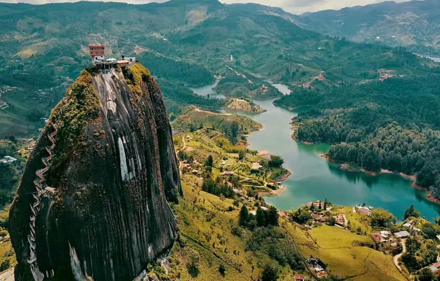 El Peñol rock standing over the lakes at Guatapé
