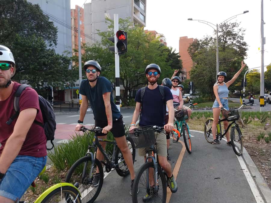 Medellín: Guided City Bike Tour - Why Medellín works well on two wheels