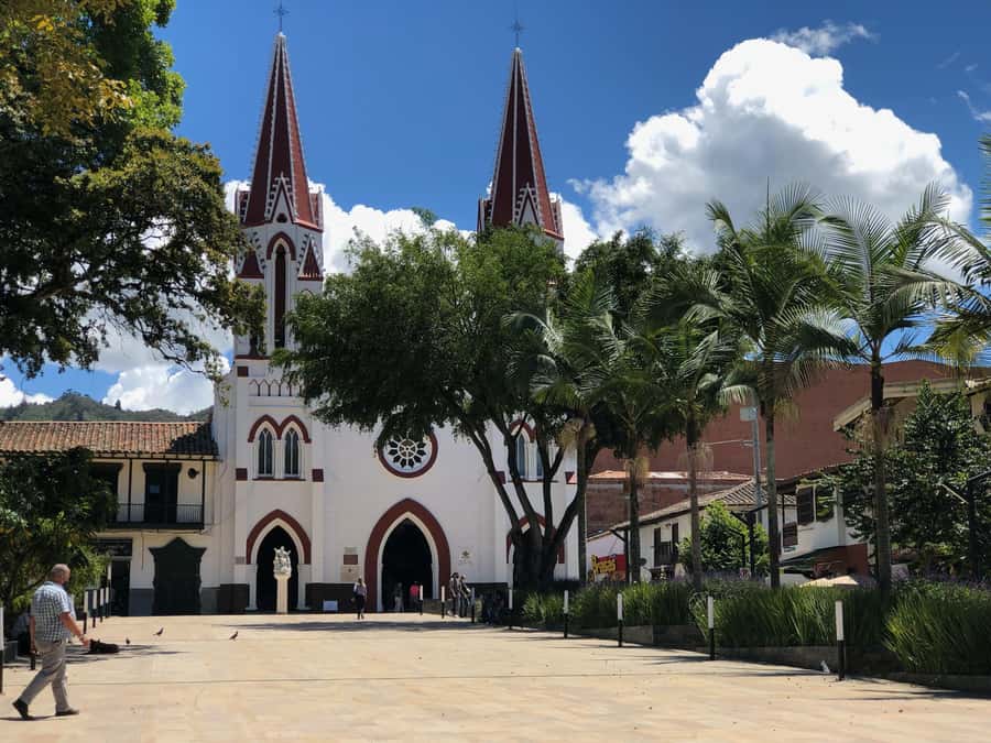 Medellín: Half-Day Private Colonial Towns Tour - Key points at a glance