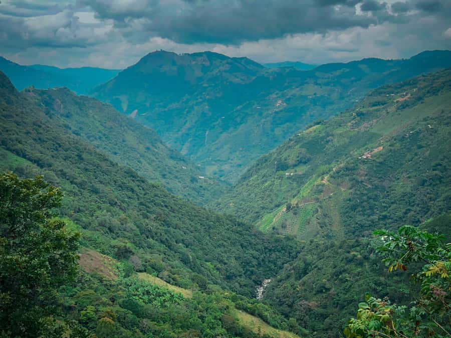 Medellín: Highest Zipline of Colombia Over Waterfalls - The trek to the Ox Jump waterfall