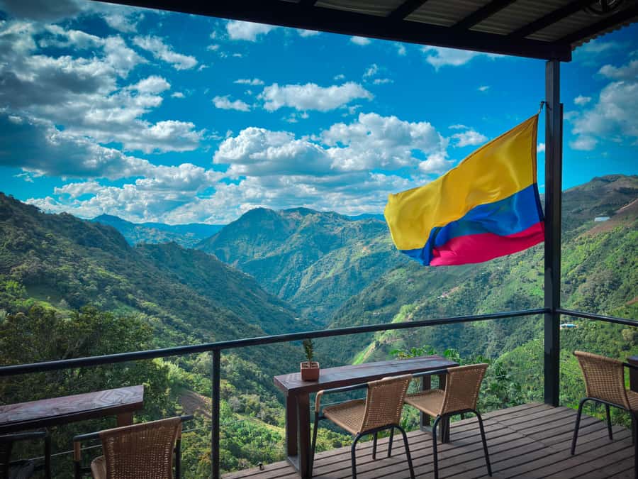 Medellín: Highest Zipline of Colombia Over Waterfalls - Leaving Medellín for La Ceja