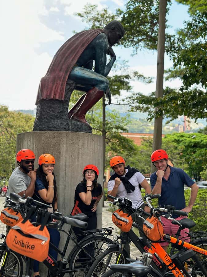 Medellín: History & Local Life Essentials Tour on an E-Bike - San Antonio Park and stories of destruction and rebirth