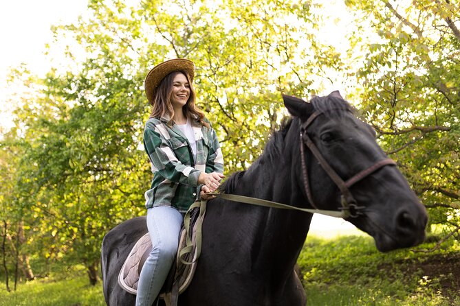 Medellin: Horseback Riding Adventure In Nature (Don't Overpay) - Key points to know before you book