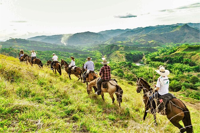Medellin: Horseback Riding Adventure In Nature (Don't Overpay) - Riding into the countryside from El Poblado