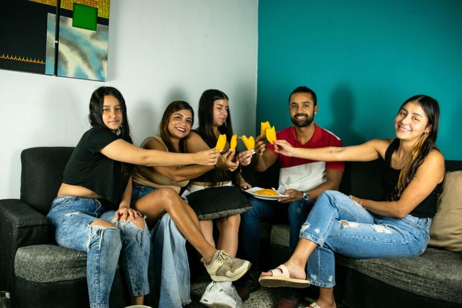 Medellin: Learn to make Colombian empanadas from scratch - Who should book this empanada class?