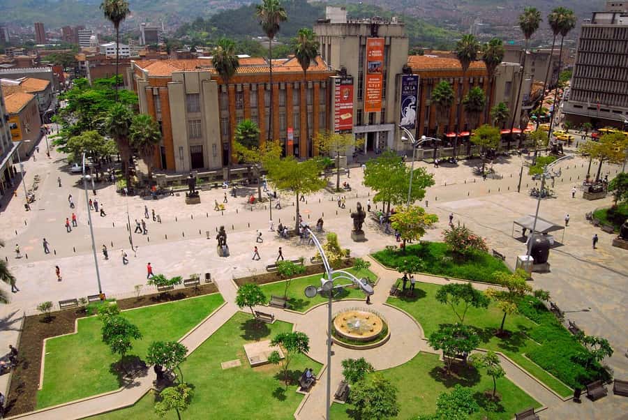 Medellin: Museum of Antioquia Skip-the-Line Ticket - Starting at Plaza de Botero