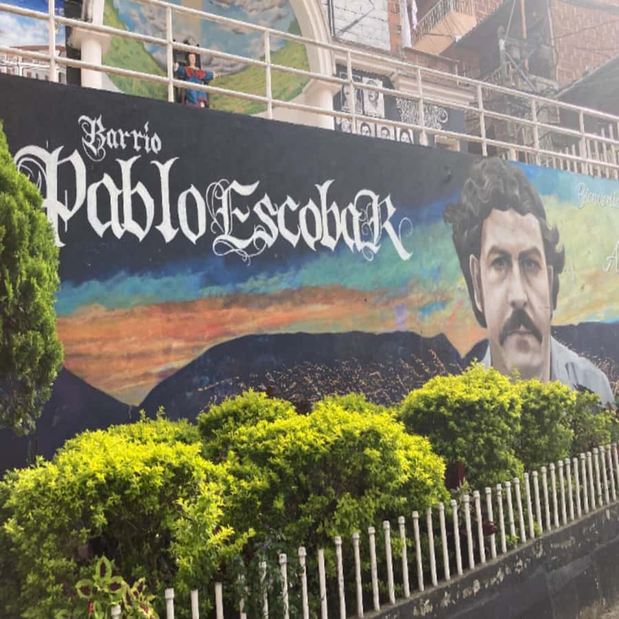 Medellín: Pablo Escobar Historical Tour Complete Experience - Two hours at La Catedral, Escobar’s private prison