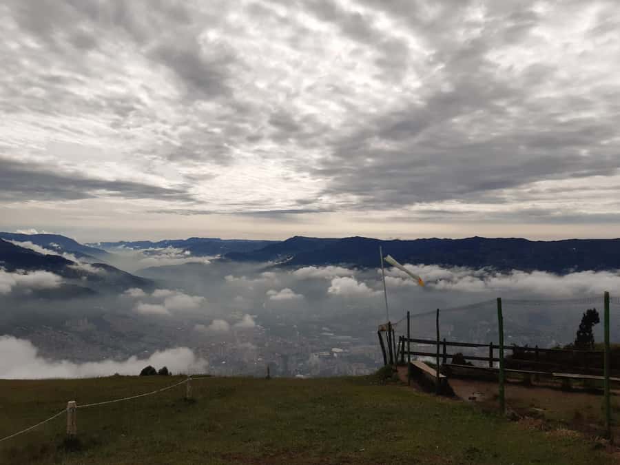 Medellín: Paragliding in the Colombian Andes - What happens before takeoff
