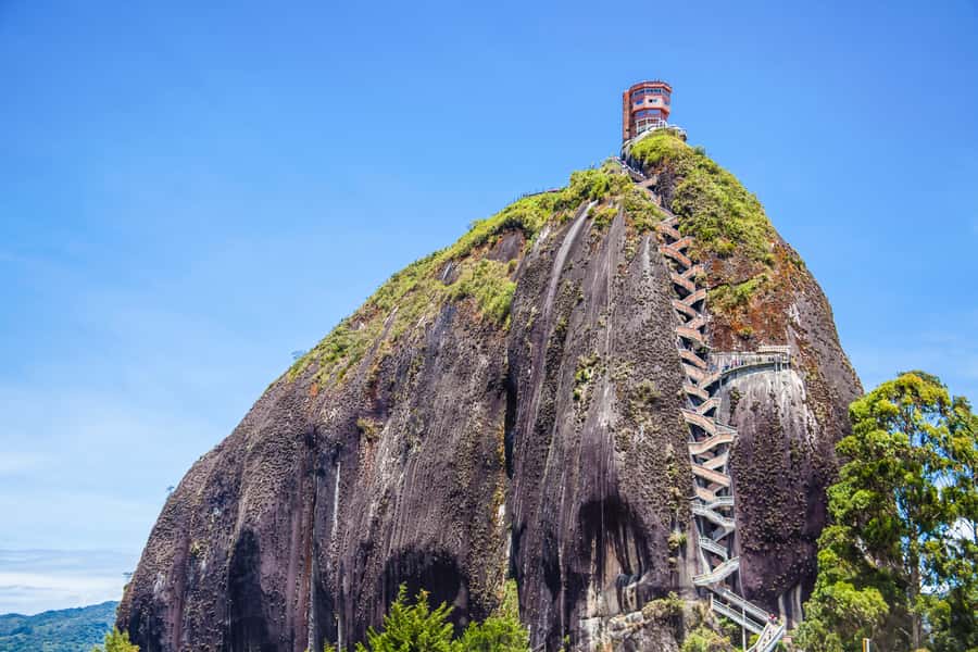 Medellín: Private Guatapé with Peñol Tickets and Boat Ride - Should you book this private Guatapé tour?