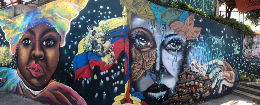 Medellín: Private Pablo Escobar and Comuna 13 Tour - Is $81 a fair price?