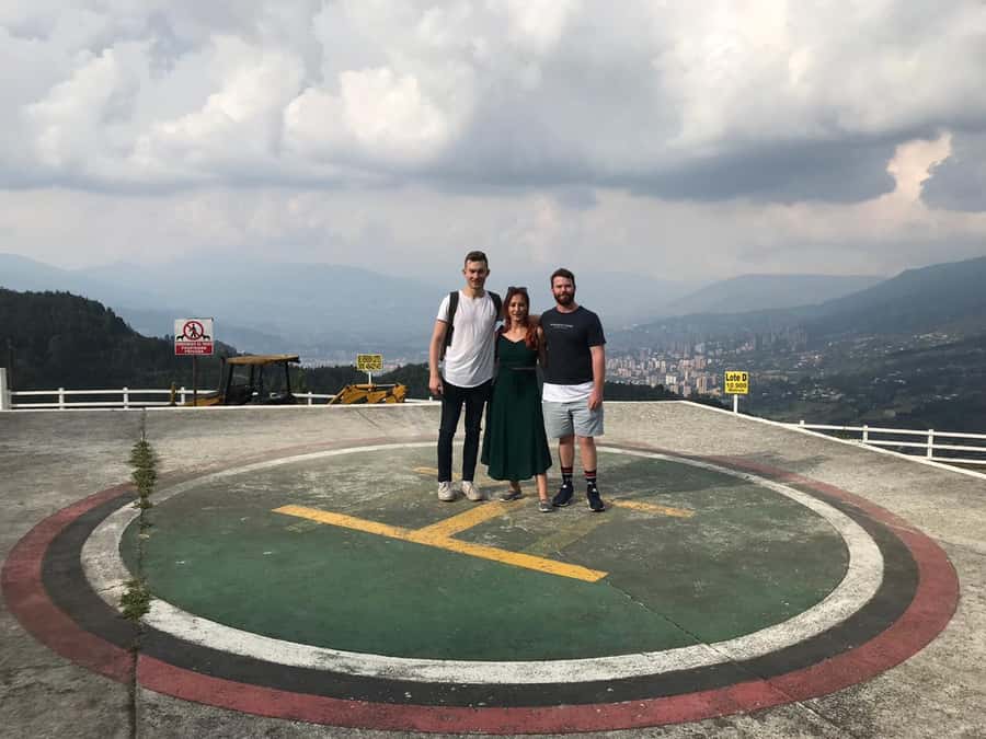Medellín: Private Pablo Escobar Tour with Cable Car Ride - The mural and the places linked to his youth