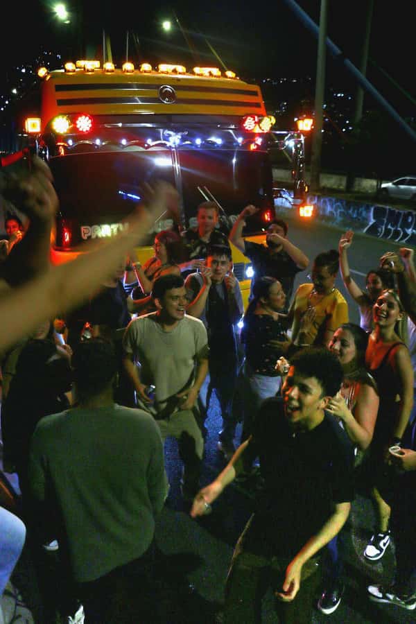 Medellin: Rumbero Party Bus with all the beer you can drink - Calle 70 brings a different mood