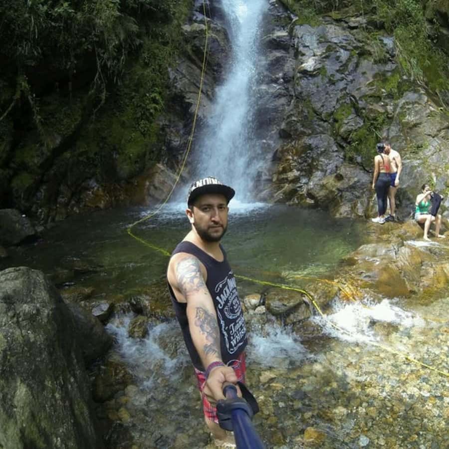 Medellín: Secret Waterfall Hike Tour with Snack and Coffee - Leaving El Poblado for the forest