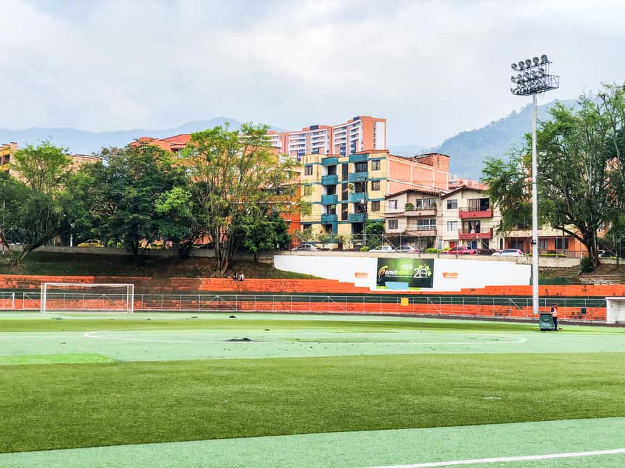 Medellín: The Real Pablo Escobar Tour - Cancha El Dorado and the politics of generosity