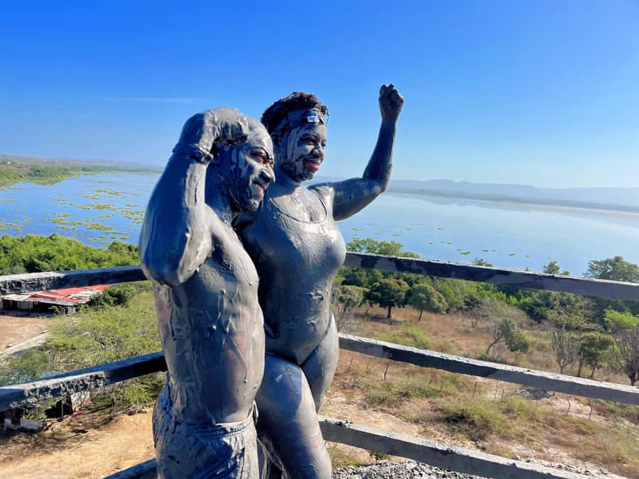 Mud Volcano and Palenque Cultural Experience - What to pack for a muddy, sunny day