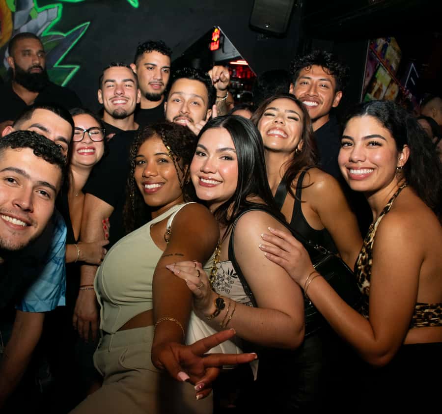 Nightlife Medellin, Rooftops, bars and Clubs - The empanada stop adds a local bite