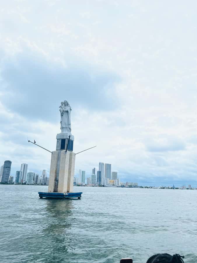 Nightlife: sunset boat party + tour of the old town - A sunset start at Pegasos Pier