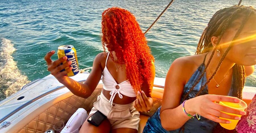 Nightlife: sunset boat party + tour of the old town - Language, timing, and practical planning