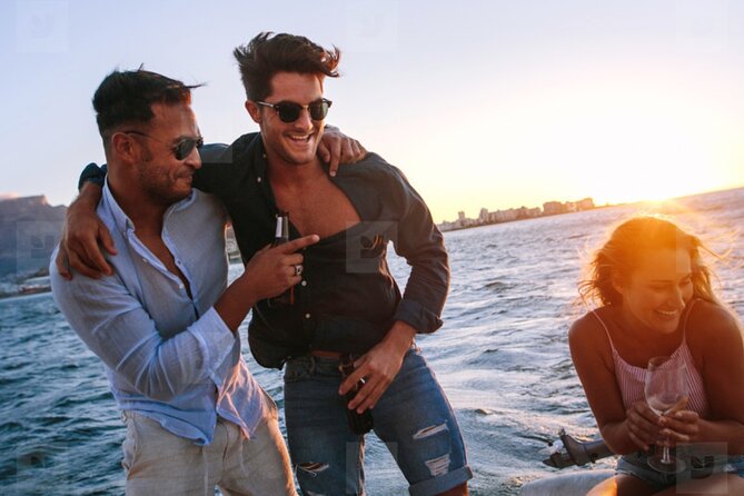 Open Bar Sunset Cruise in Catamaran or Speedboat (Best Deal) - Meeting at Sibarita del Mar at 4:30 pm