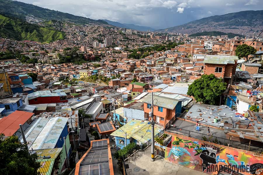 pablo, comuna 13 & cable car express tour - From Escobar’s era to Medellín today