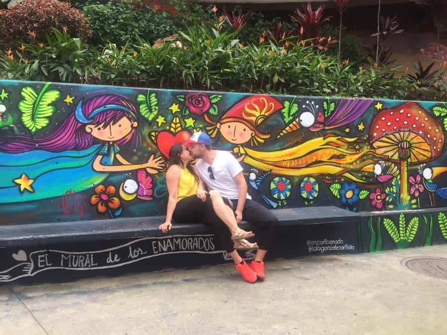 pablo, comuna 13 & cable car express tour - How the four-hour schedule works