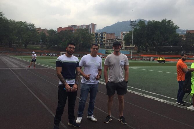 Pablo Escobar Historic Tour and Cable car - Escobar’s grave at Jardines Montesacro
