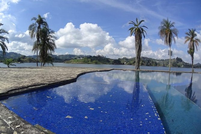 Pablo Escobar Tour - Private and affordable TOUR - The New Colombia - Medellín’s Escobar story needs more than a famous name