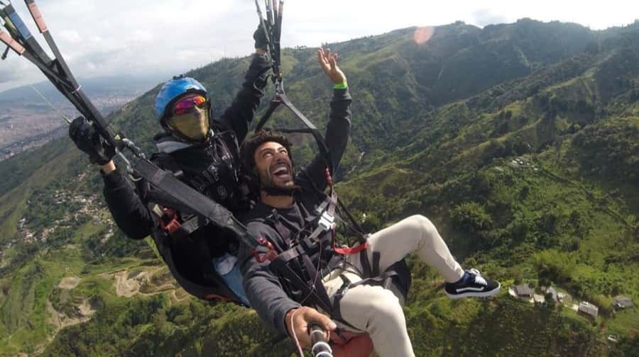 Paragliding Medellin with Transportation and free Videos - How much adrenaline do you want?