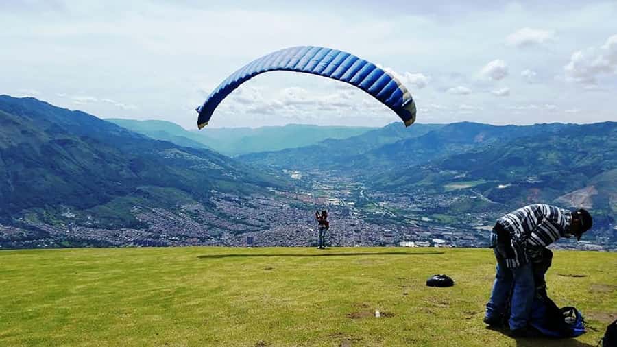 Paragliding the Andes from Medellín - San Felix, where Medellín opens beneath you