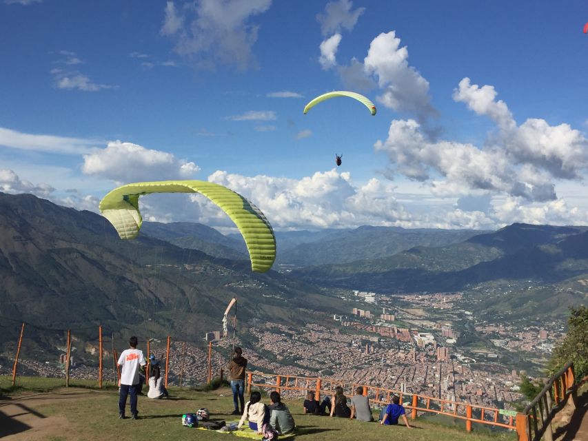 Paragliding the Andes from Medellín - What the $145 price really covers