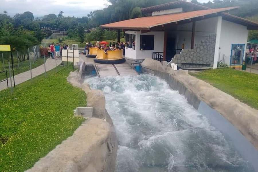 Parque del Café with Private Transportation and Tickets - Planning your route through more than 20 rides