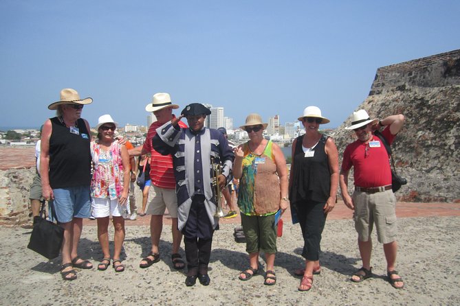 Private Cartagena city and street food tour. - Why this private Cartagena tour works