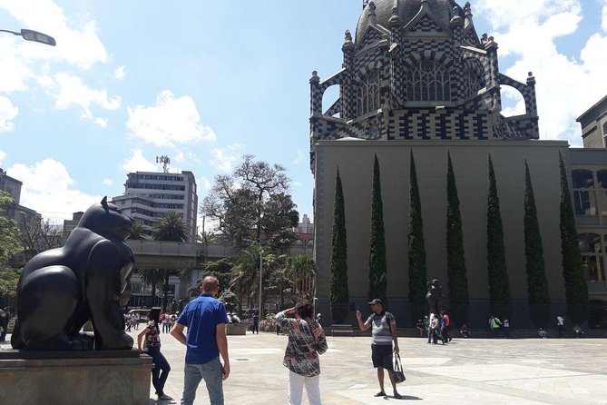 Private half day Medellin tour: meet Fernando Botero´s 23 statues - Plaza Botero and Medellín’s bronze characters
