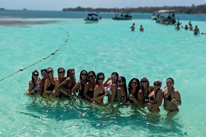 Private Marine Tour: Discover the 7 Colors of the San Andreas Sea - Aquarium and Haynes Cay, the main swimming stop