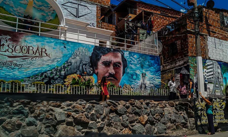 Private Pablo Escobar Tour - Dark days and the new Medellin - Why private transport changes the experience