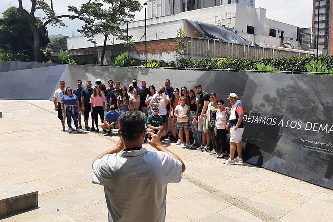 Private Tour: The Life of Pablo Escobar - Why this is more than a Pablo Escobar sightseeing loop