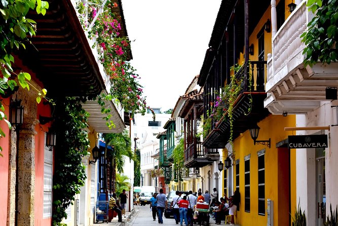 Private transportation from Santa Marta city to Cartagena - Why a private Santa Marta to Cartagena transfer makes sense