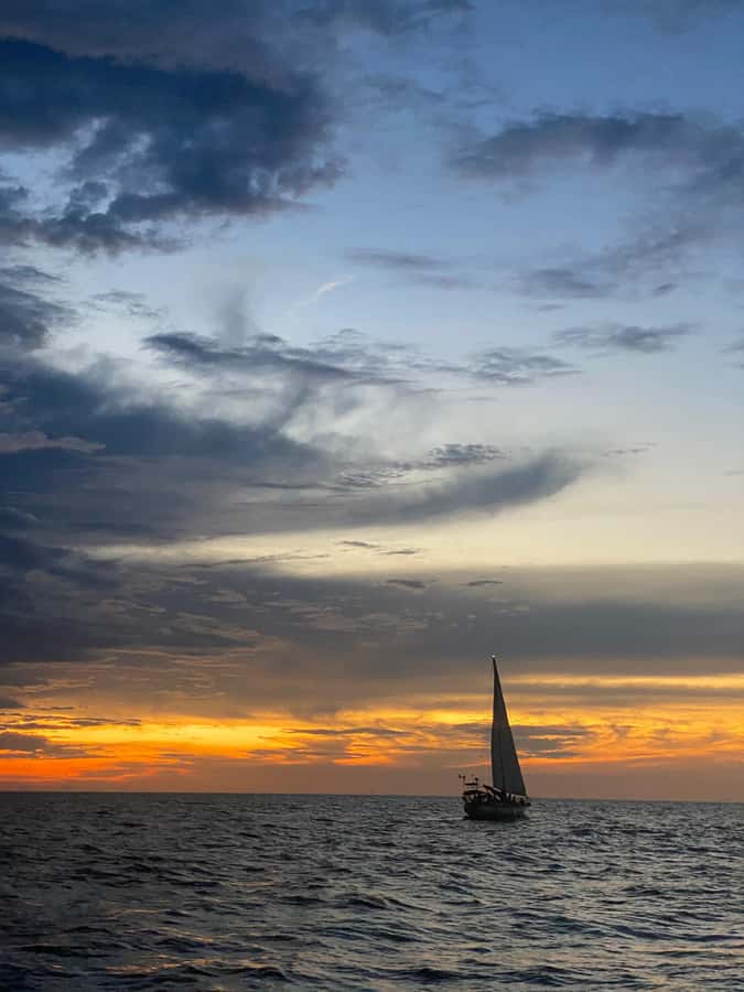Santa Marta Bay: Sunset on a sail boat - What the $46 price really covers