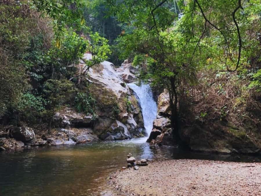 Santa Marta: Trekking in Minca Complete Waterfall Circuit - Marinka Waterfalls and the longer pause