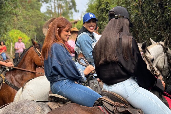 Scenic Horseback Riding in the Medellín Mountains - Scenic stops that break up the saddle time