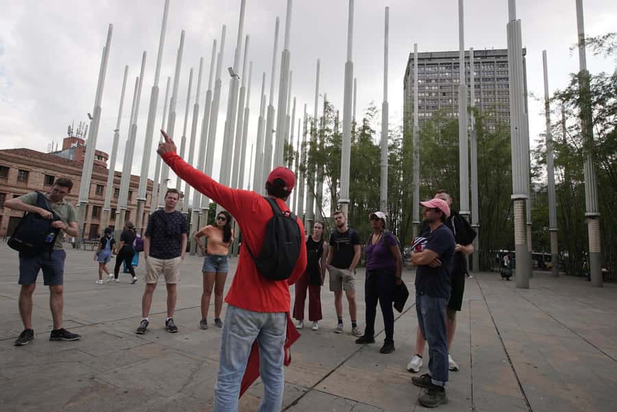 Shared Medellín Downtown Tour with Wireless Audio - Junín Street and the everyday center of the city