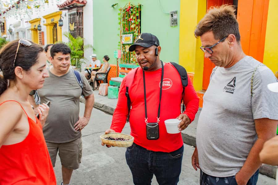 Shared Old Cartagena & Getsemani Tour with Wireless System - Calle de la Sierpe and Getsemaní’s street art